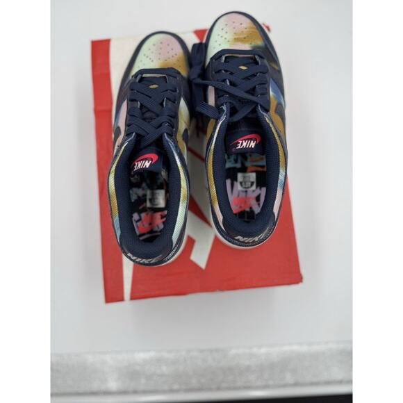 Size 5.5 (GS) - Nike Dunk Low SE Graffiti - Obsidian bs859 - Picture 3 of 6